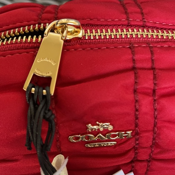 COACH Small Boxy Cosmetic Case With Ruching - Picture 14 of 16